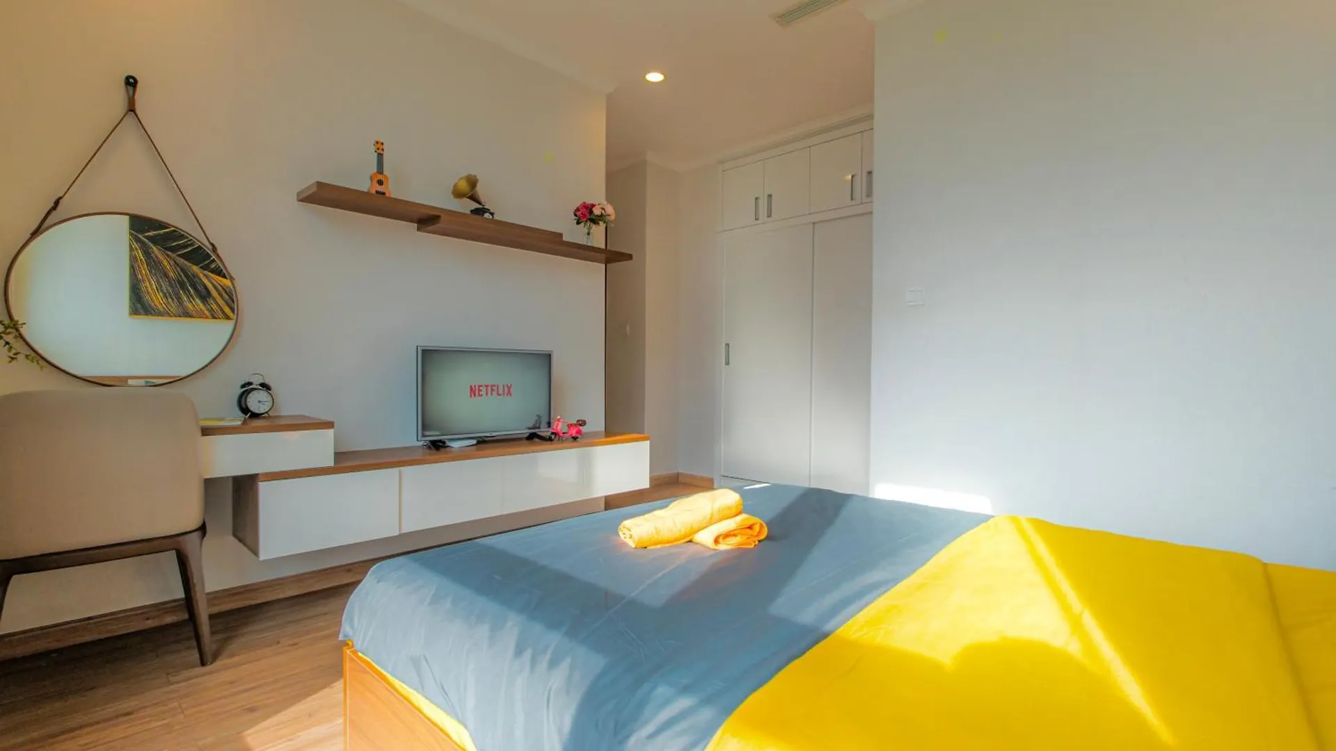 Central Apartments - Vinhomes Central Park, Landmark 81 Area & Ice Skating Rink Ho Chi Minh-stad